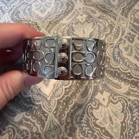 Coach silver bangle bracelet - Picture 5 of 8